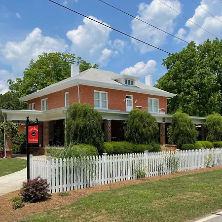 Gillen House Bed And Breakfast